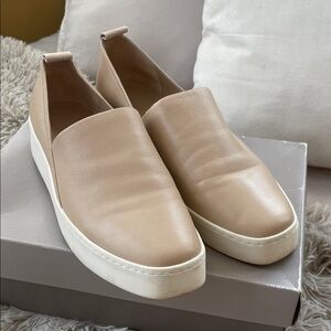 Vince Tan Saxon Slip-On Sneakers